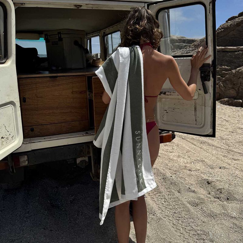 SUNNYLiFE Beach Towel image number 1